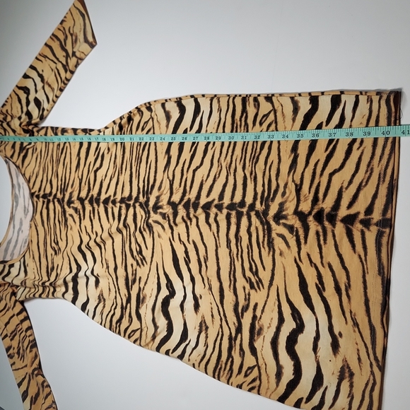 CLEO Apparel Leopard Dress  Size L - Picture 7 of 9